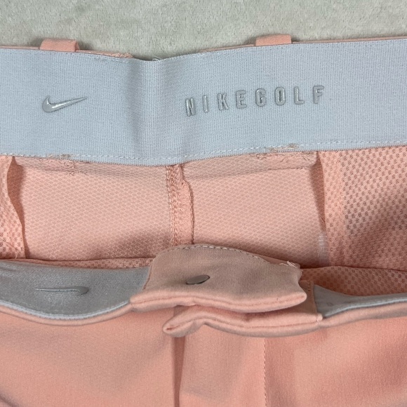 NWT 42W Nike Golf Performance Standard Fit Salmon Coral Stretch Band Shorts - Picture 6 of 10